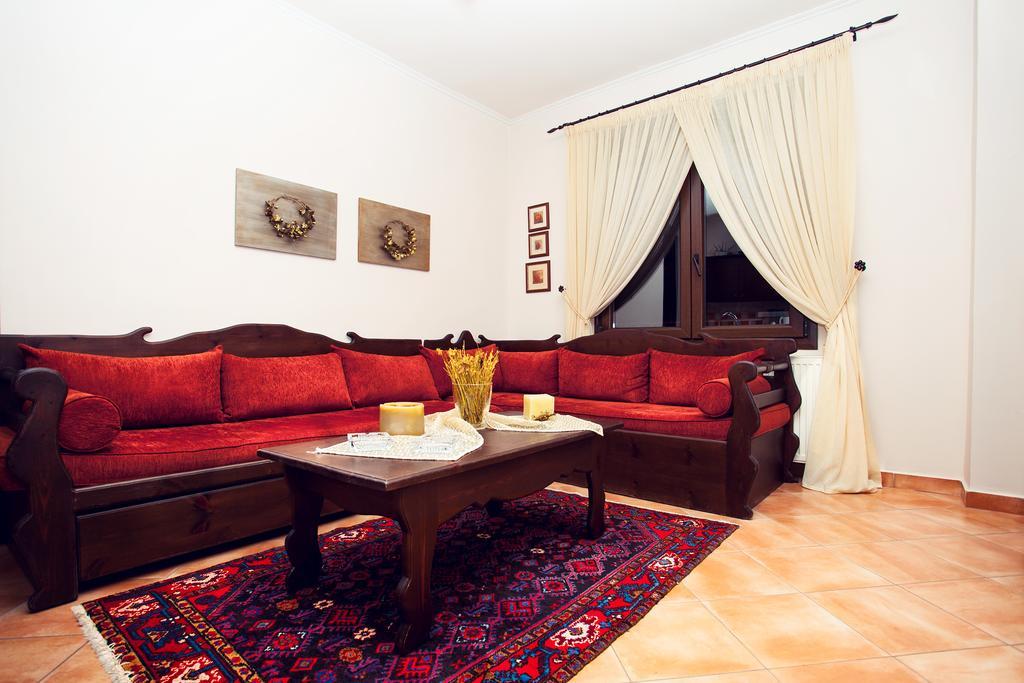 Militsa Guesthouse Naousa  Zimmer foto