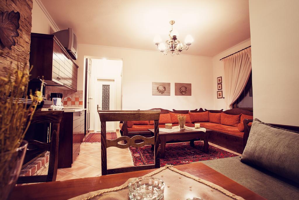 Militsa Guesthouse Naousa  Zimmer foto