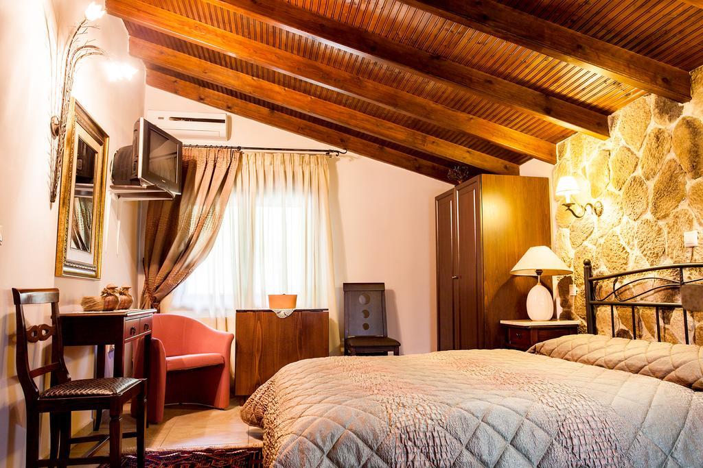 Militsa Guesthouse Naousa  Zimmer foto