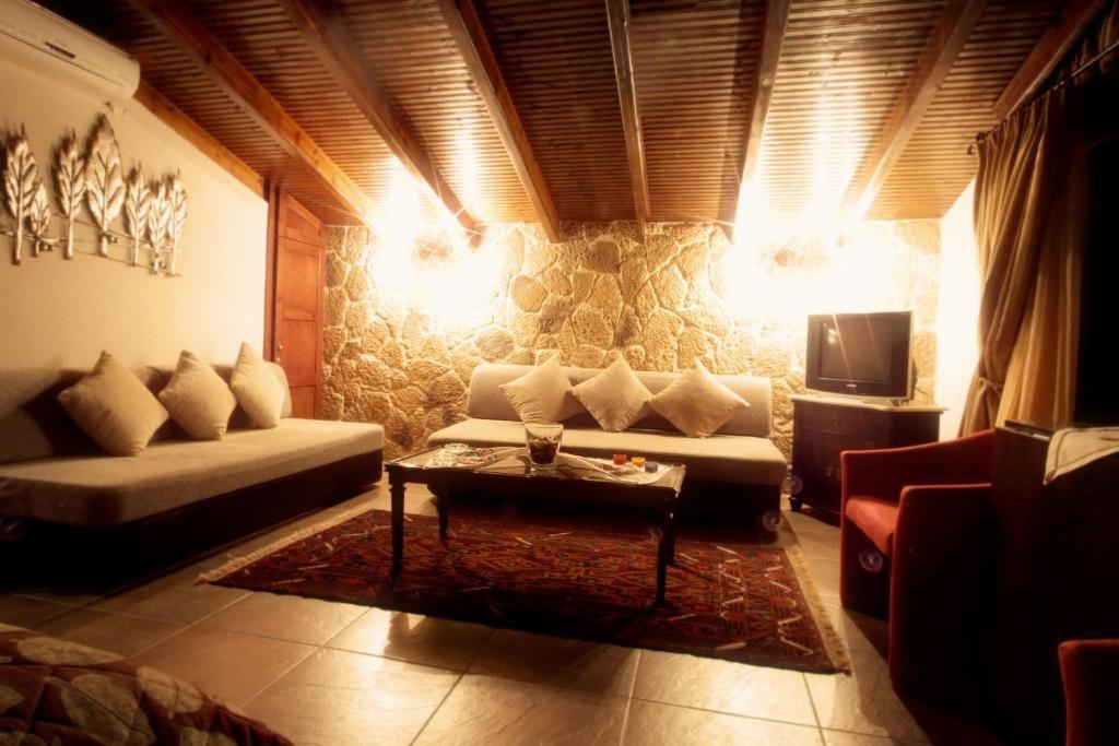Militsa Guesthouse Naousa  Zimmer foto